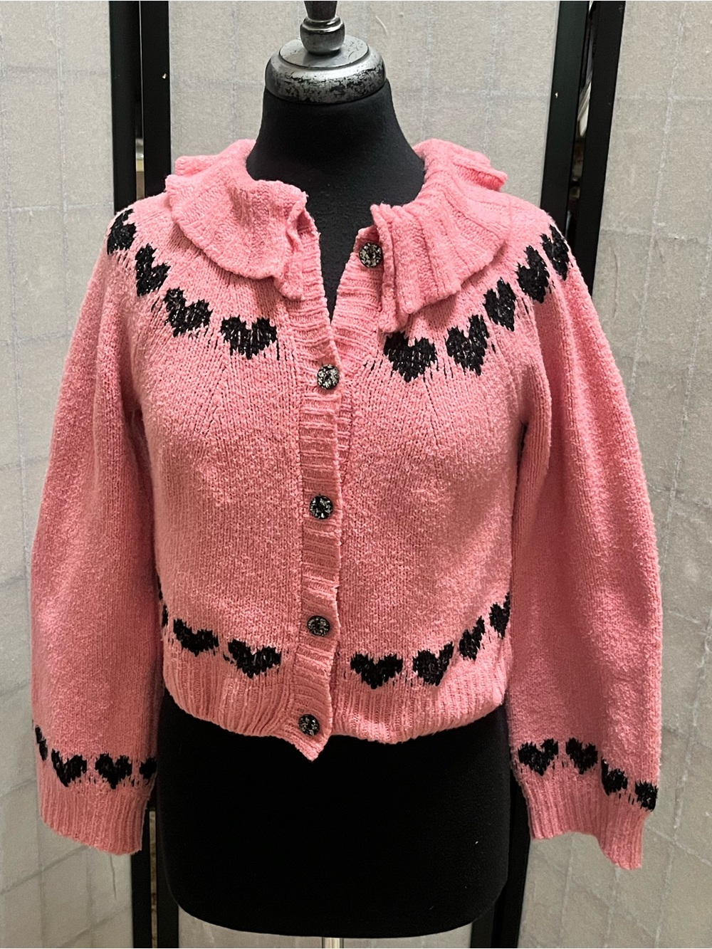 LOVE TREE Pink Heart-Pattern Ruffle Collar CROPPED Cardigan Sweater SIZE M